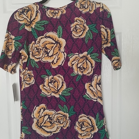 NWT, Lularoe, Floral top, size S - Picture 5 of 6